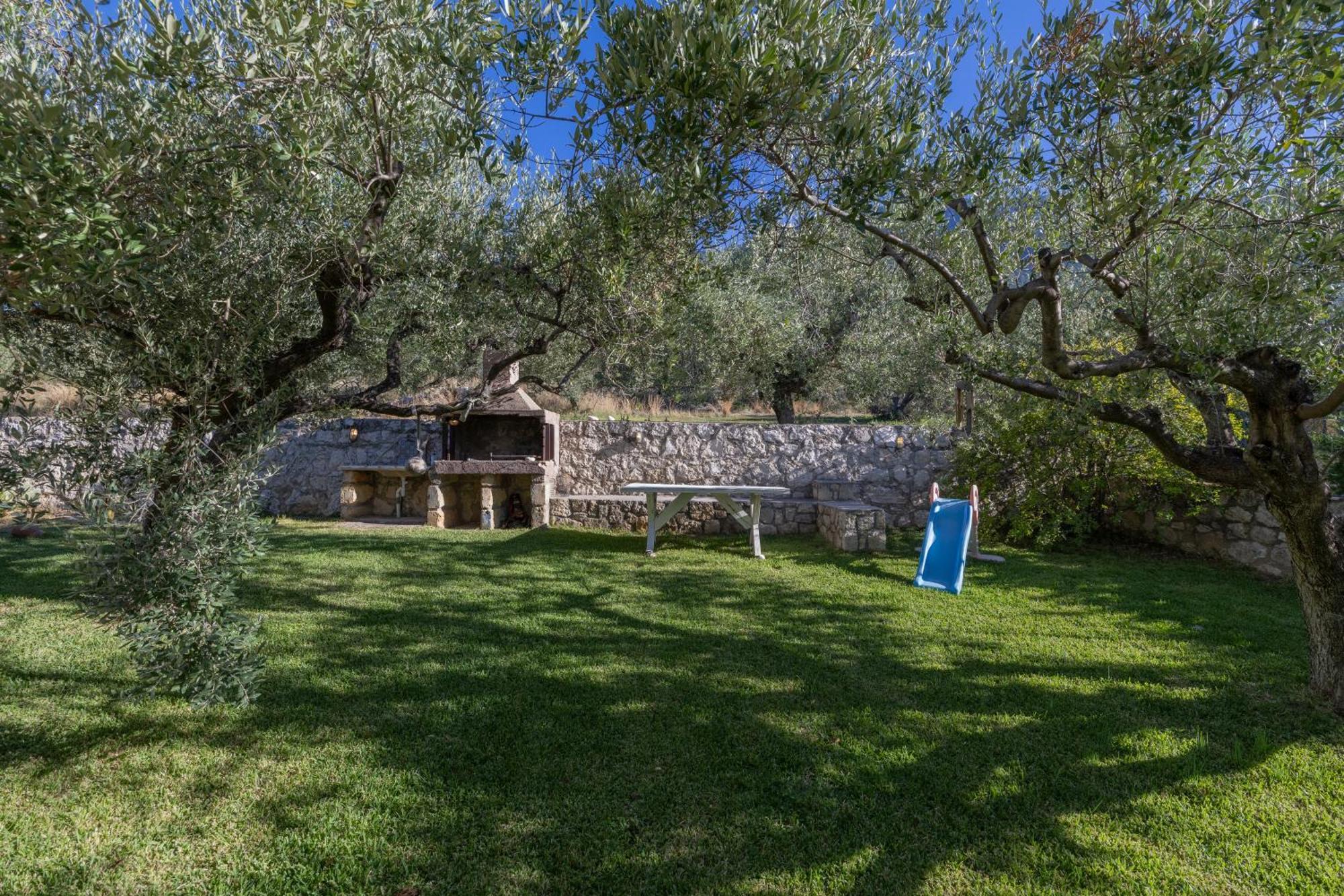 Apartmán Delfinia Vlachata Exteriér fotografie
